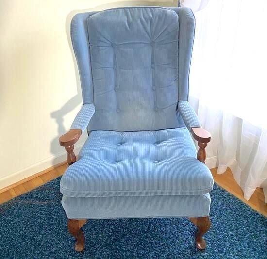 Mid-Century Modern Blue Corduroy Tufted Back Side Chair with Wooden Arms & Legs