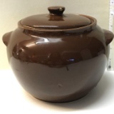 Watt USA Pottery Bean Pot with Lid