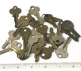 Lot of Vintage Keys