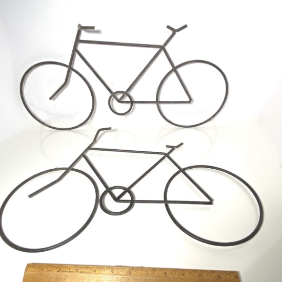 Pair of Black Metal Bicycle Wall Hangings
