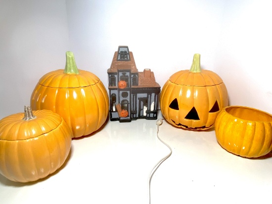 Lot of Vintage Ceramic Pumpkins, Jack-O-Lantern & Haunted House