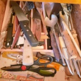 Utensil Drawer Lot, Knives, Serving