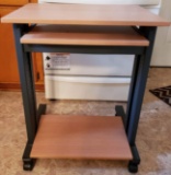 Compact Wheeled Computer Desk with Pull Out Keyboard Stand
