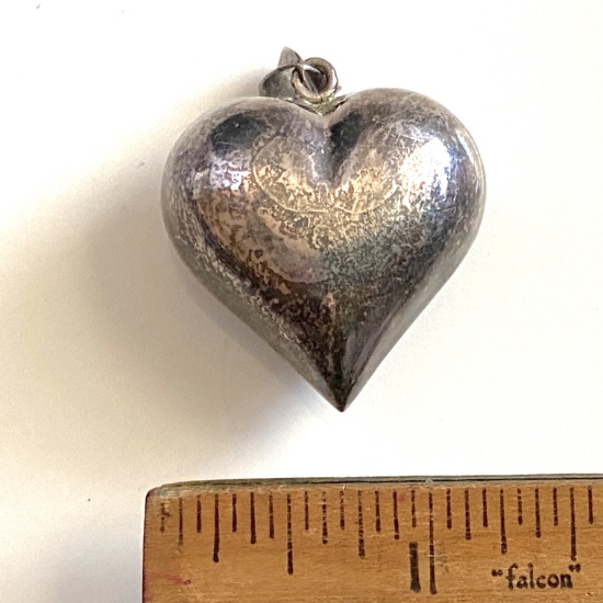 Large Vintage Puffy Heart Pendant