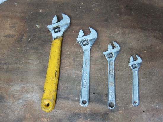 4 Adjustable Wrenches