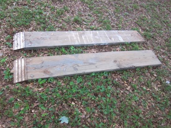 Wooden Loading Ramps with Aluminum Ends