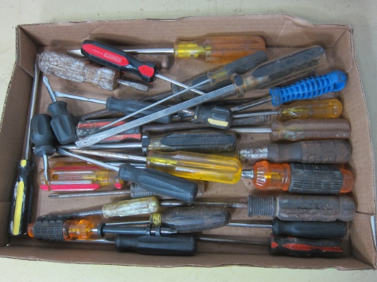 Large Assortment of Screwdrivers