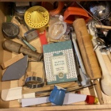 Lot of Kitchen Gadgets & Utensils