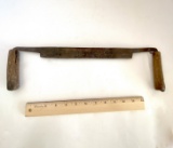 Primitive Hand Planer