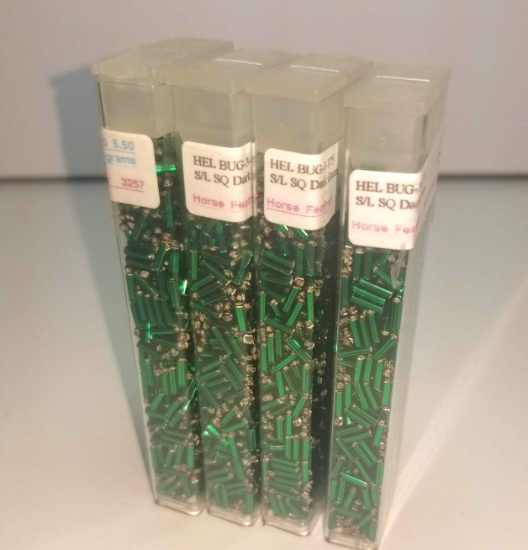 Hel Bug-3-175  S/L Sq Dark Green Beads