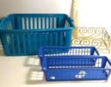 Lot of Mixed Plastic Baskets