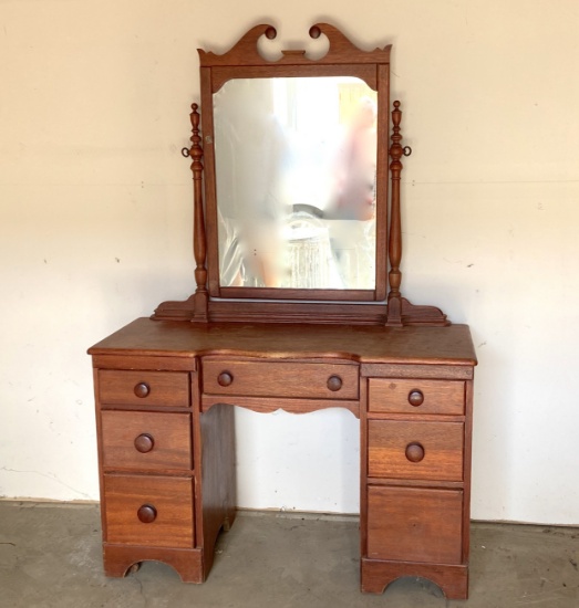 7 Drawer Vintage Vanity with Mirror