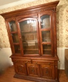 2pc Broyhill Lighted China Cabinet