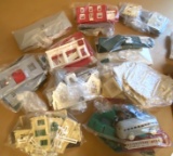 Large Lot of Train Buildings & Accessories in Great Condition