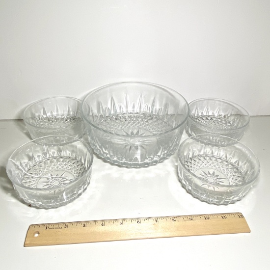 Set of 5 Arcoroc Glass Salad Bowls - 1 Large, 4 Small