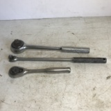 Socket Wrenches and Breaker Bar