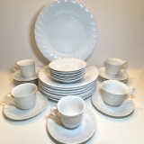 29 Pc Yorkshire Fine Porcelain China Swirled Dinnerware