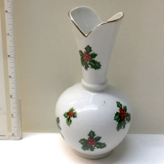 Hand Painted Lefton China Holly Berry Vase with Gilt Accent