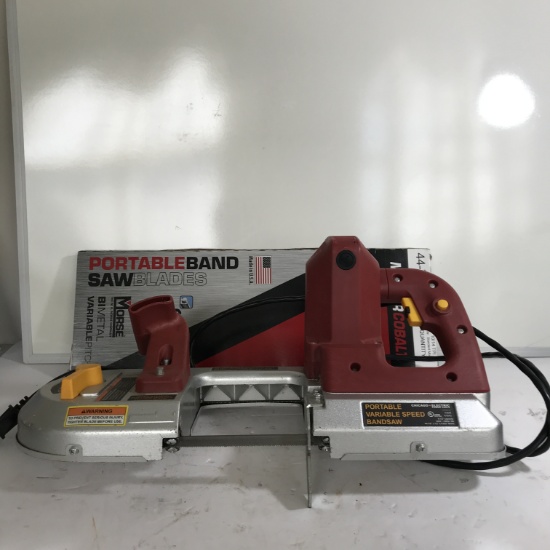 Chicago Electric Portable Variable Speed Bandsaw with Two Extra Blades