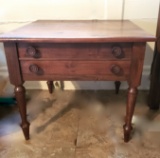 Vintage Dark Wood End Table with 1 Drawer