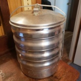 Vintage Aluminum Stacking Picnic/Luncheon/Potluck Food Carrier
