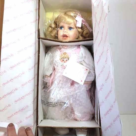 Hamilton Heritage Porcelain Doll, NIB “Lauren” by Phyllis Paxkins