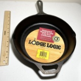 Lodge 10-1/4” Skillet