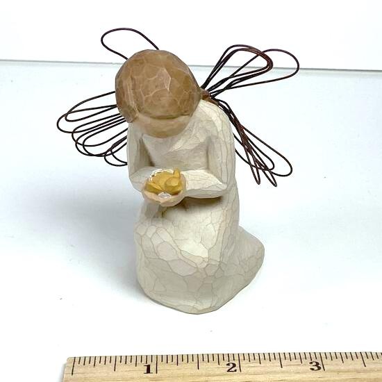 2002 Willow Tree “Angel of Miracles” Figurine