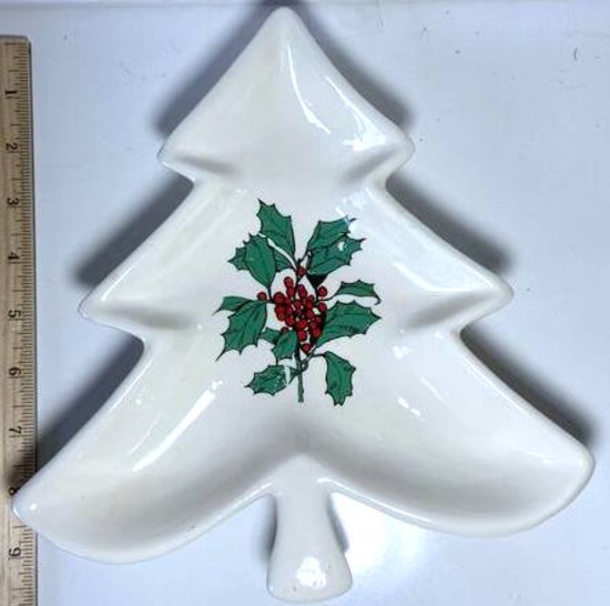 Nice Ceramic Christmas Tree Dish with Holly Center