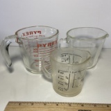 Lot of 3 Glass Measuring Cups