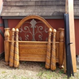 Queen Size Bed, Oak Finish with Metal Scrollwork , Headboard, Footboard, Rails, Support, Finials