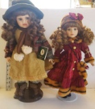 Lot of 2 Geppeddo Porcelain Collector Series Dolls