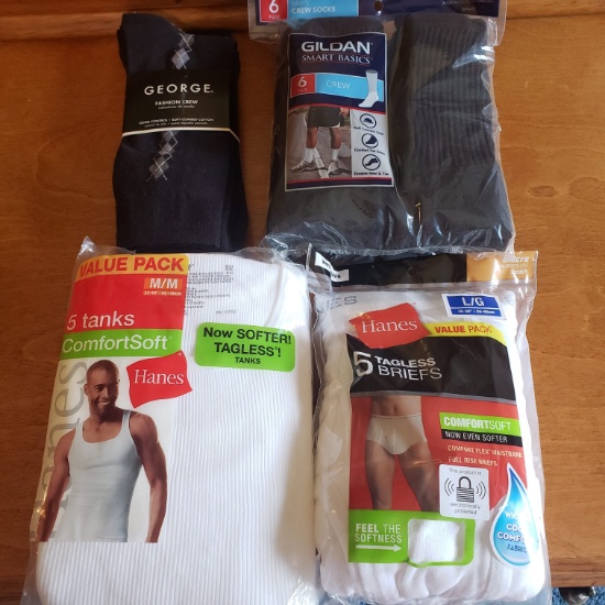 Lot of Men’s New in Pack Underwear and Socks