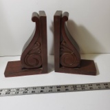 Set of Wood Corbel Style Bookends