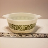 Vintage 1960’s Pyrex Verde Green Round Casserole Dish