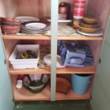 Contents of Cabinet, Miscellaneous Kitchen Items