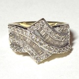 Gorgeous 10K Gold Ring with Clear Stones Size 8