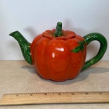 Decorative Tomato Teapot Made in Occupied Japan