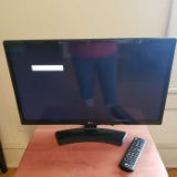 LG 24” Flat Screen TV With Remote - Works 