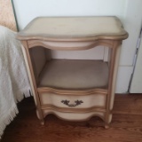 French Provincial Nightstand with 1 Drawer 