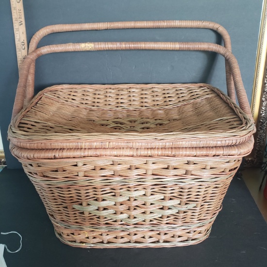 Vintage Picnic Basket