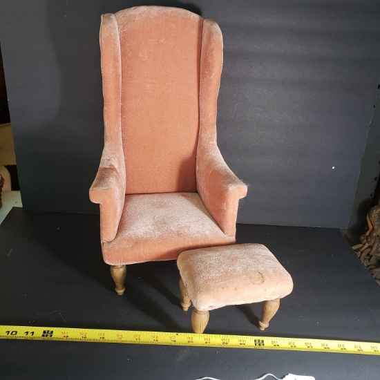 Vintage Peach Colored Doll Chair with Ottoman