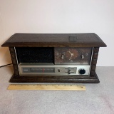 Vintage RCA Clock Radio