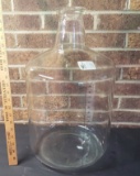 Pyrex 19 Liter, 5 Gallon Laboratory Glass with Graduated Neck Solution Carboy