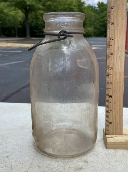 Vintage Half Gallon Mason Jar with Handle