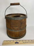 Antique G.T. Elliot Fancy Flake Crab Meat Wooden Bucket