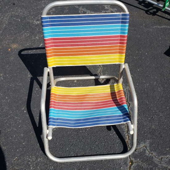 Vintage Aluminum Bright Color Sand Chair - Great Condition