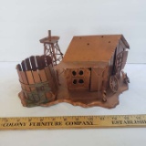 Vintage Metal Beachcombers International Cabin (12”x7”x7”)