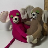 1977 “Little Huggies” Plush Hugging Mice