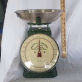 Vintage John Deere 22 Lb. Scale, Moline Illinois